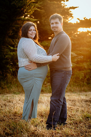 Jennifer&HunterMaternity-165
