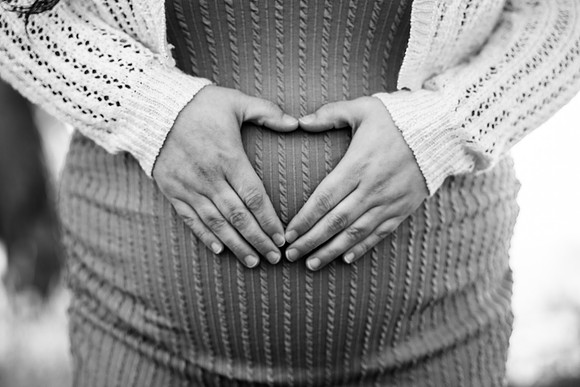 Jennifer&HunterMaternity-128