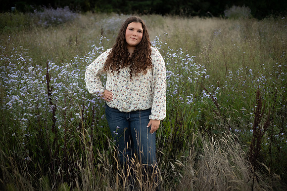 Senior - Savannah-123