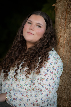 Senior - Savannah-153
