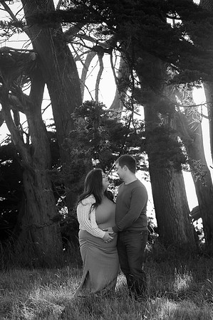 Jennifer&HunterMaternity-107