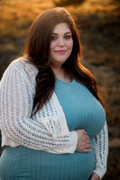 Jennifer&HunterMaternity-070