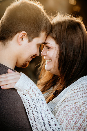Jennifer&HunterMaternity-112