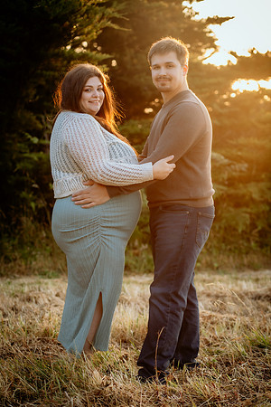Jennifer&HunterMaternity-166