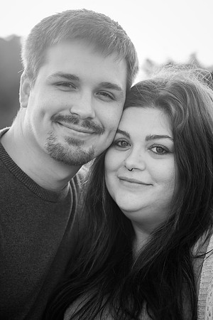 Jennifer&HunterMaternity-198