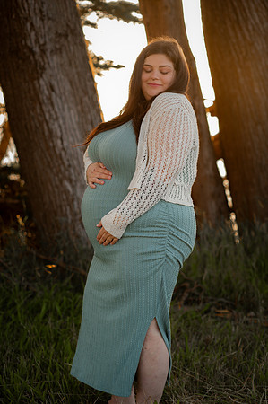 Jennifer&HunterMaternity-094