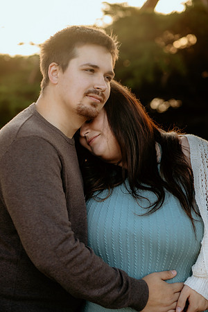 Jennifer&HunterMaternity-121
