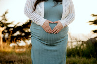 Jennifer&HunterMaternity-129