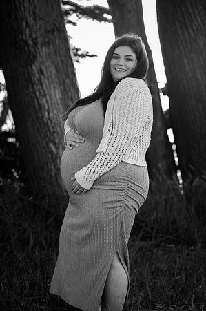 Jennifer&HunterMaternity-093