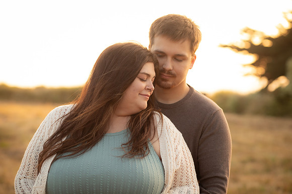 Jennifer&HunterMaternity-189