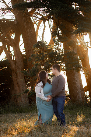 Jennifer&HunterMaternity-108