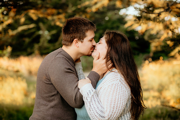 Jennifer&HunterMaternity-143
